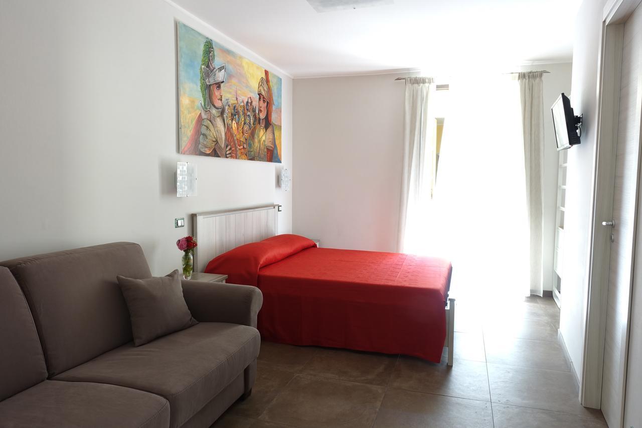 Bb Opera Dei Pupi Bed & Breakfast Syracuse Exterior photo